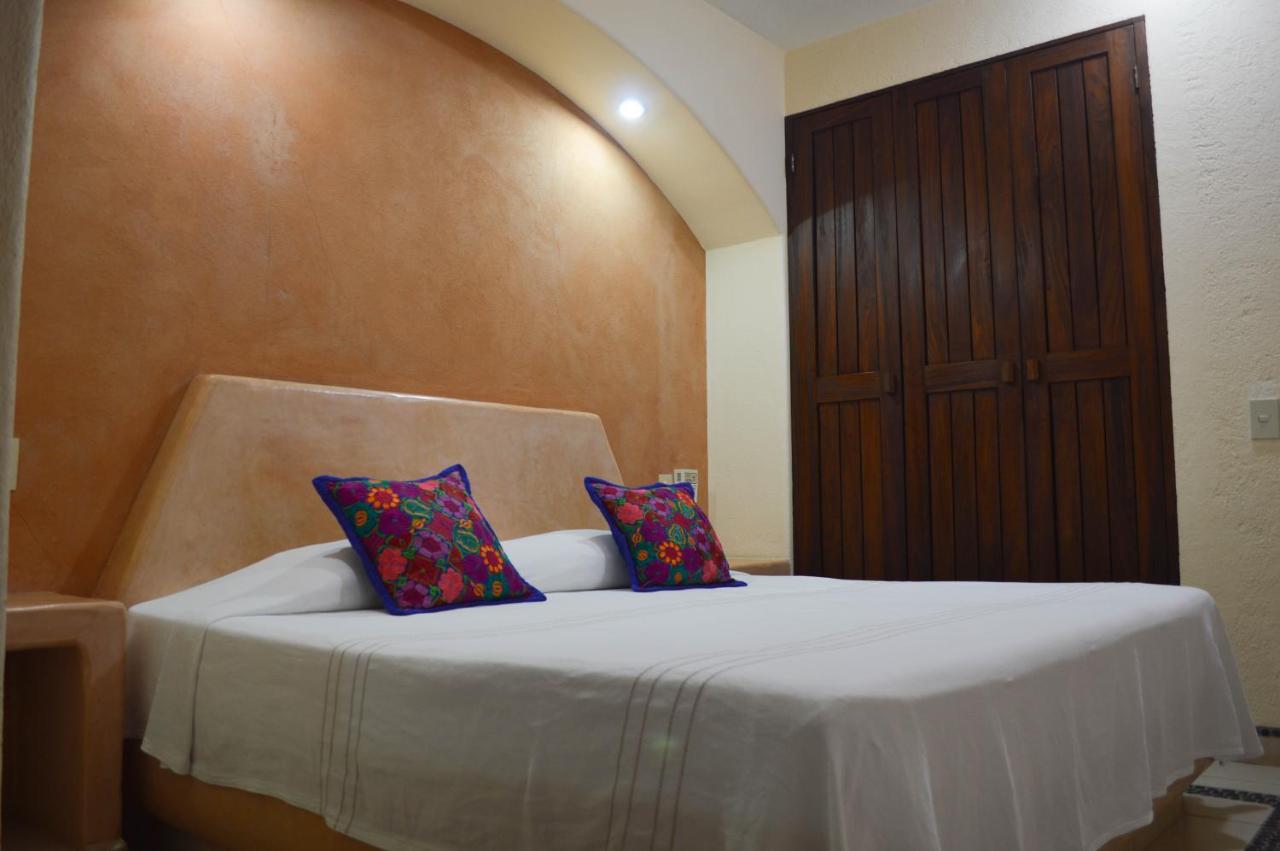 Casa Celeste Hotel Zihuatanejo Ngoại thất bức ảnh