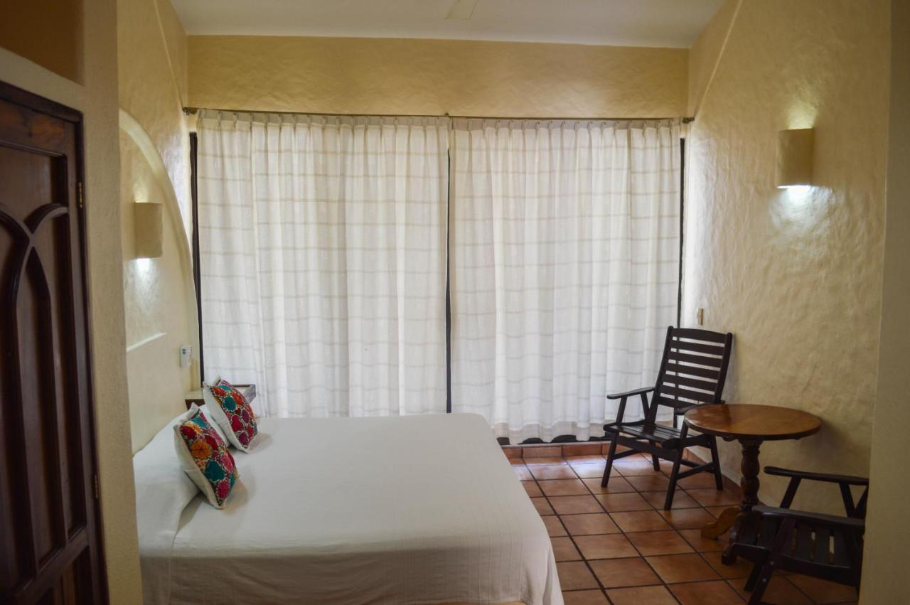 Casa Celeste Hotel Zihuatanejo Ngoại thất bức ảnh