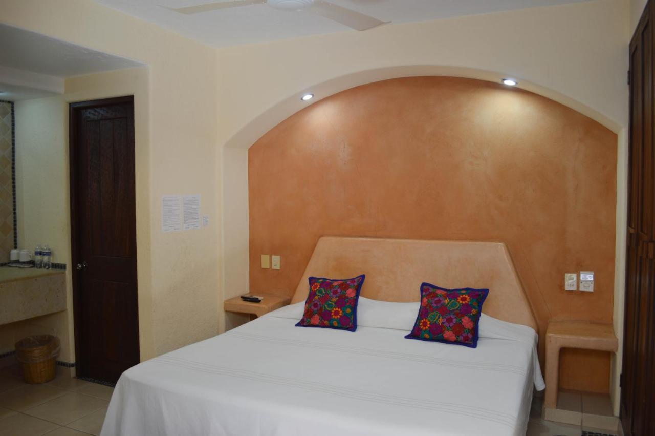 Casa Celeste Hotel Zihuatanejo Ngoại thất bức ảnh